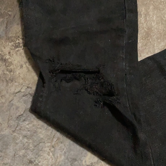 MEN’S - PacSun Distressed Black Skinny Jeans - Picture 4 of 5